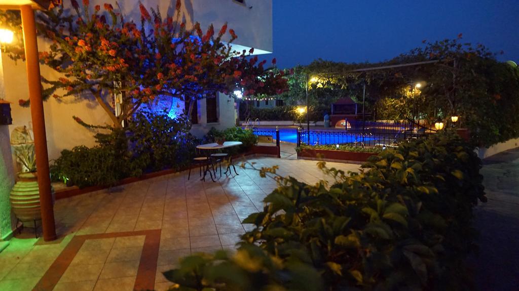Hotel Mary Marathókampos Dış mekan fotoğraf